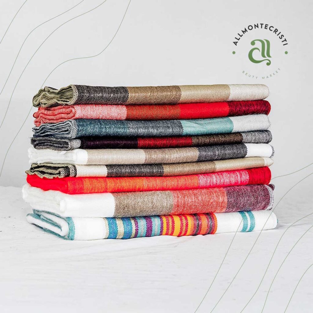 linear alpaca blanket